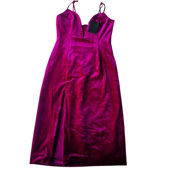 NBD NWT Revolve - Shana Dress Magenta Velvet Low Cut Side Slit Women's Small - Picture 2 of 12